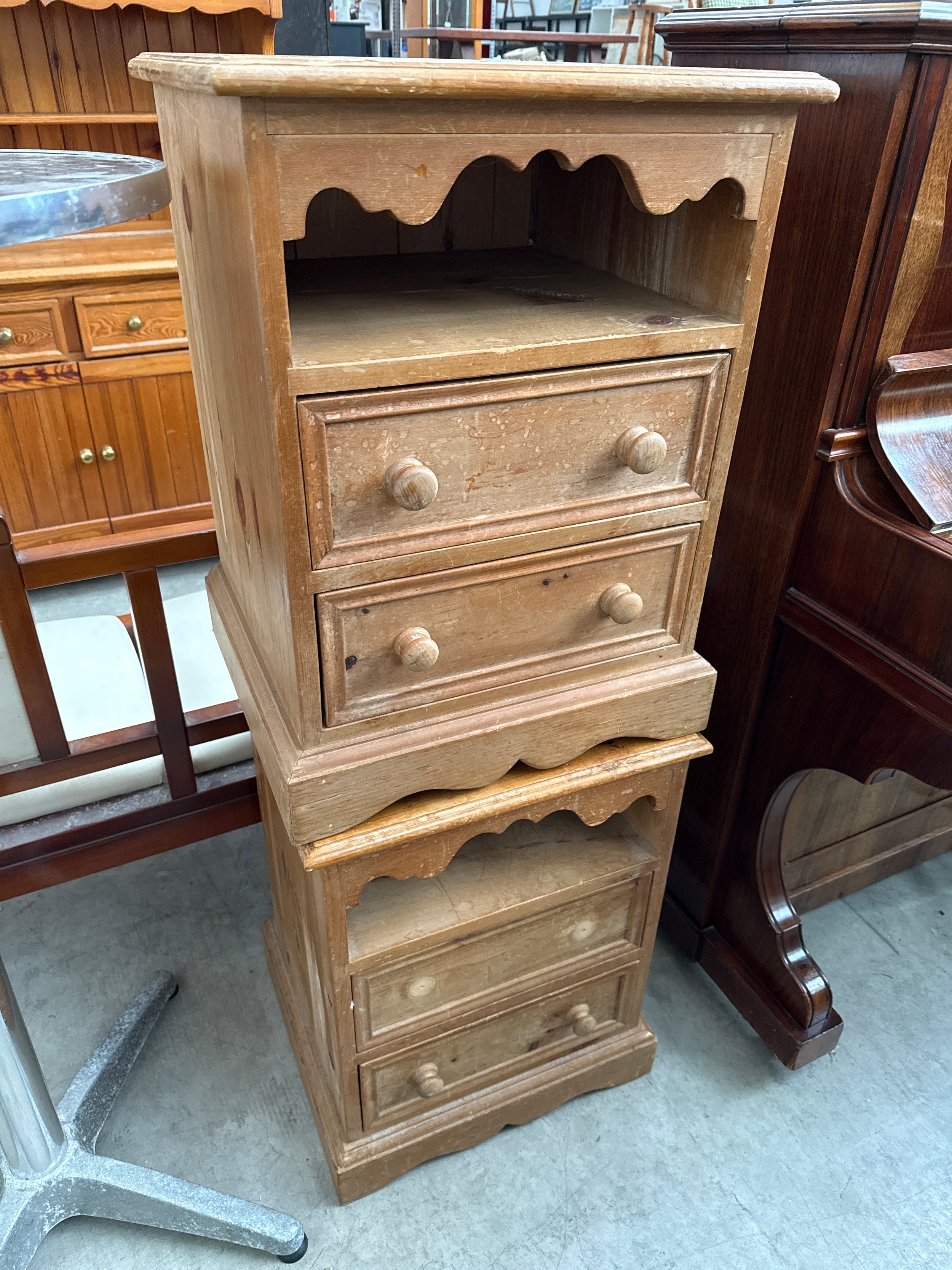 A pair of vintage pine 2 drawer bedsides - 2 x missing handles