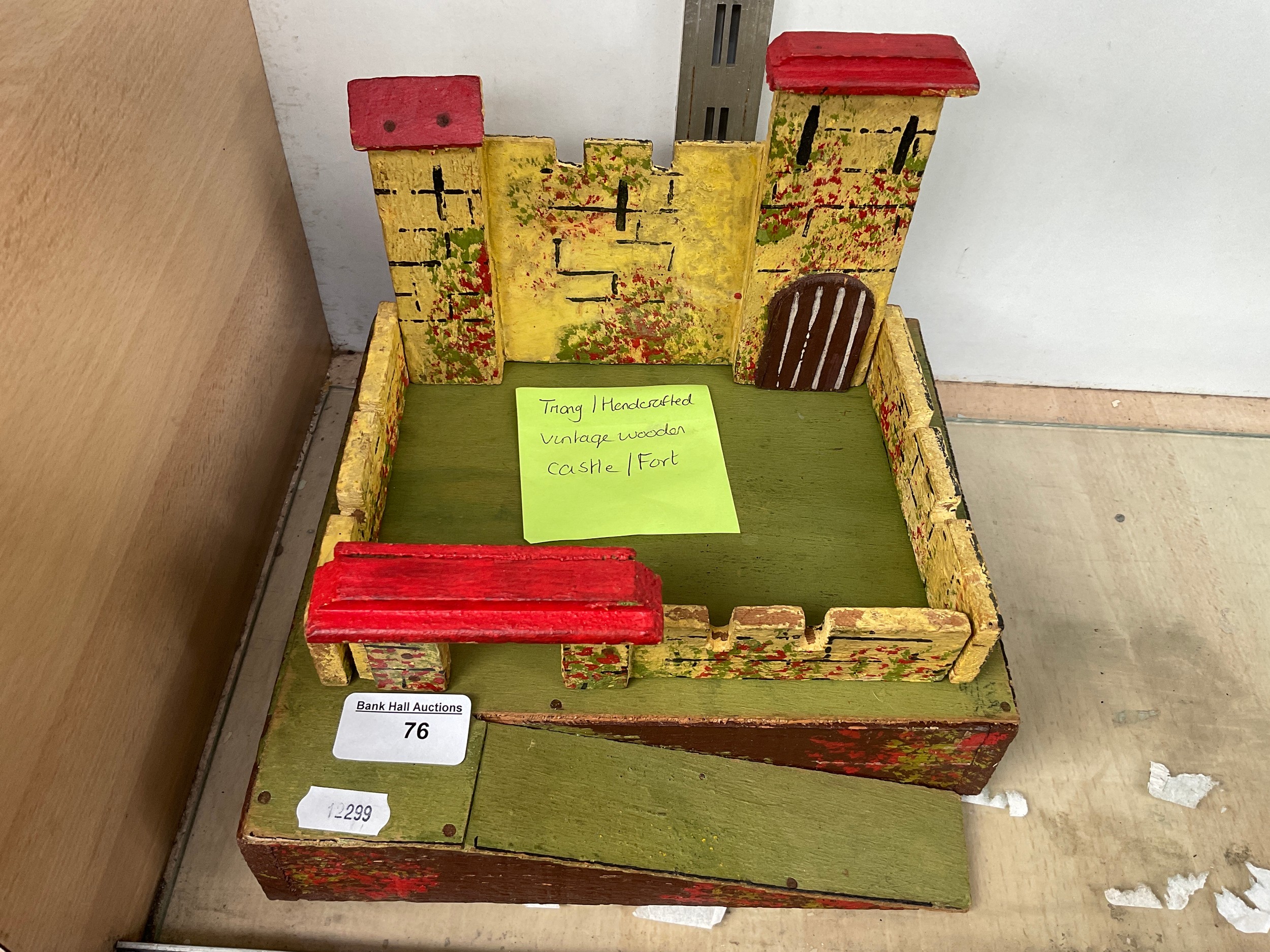 Lot 76