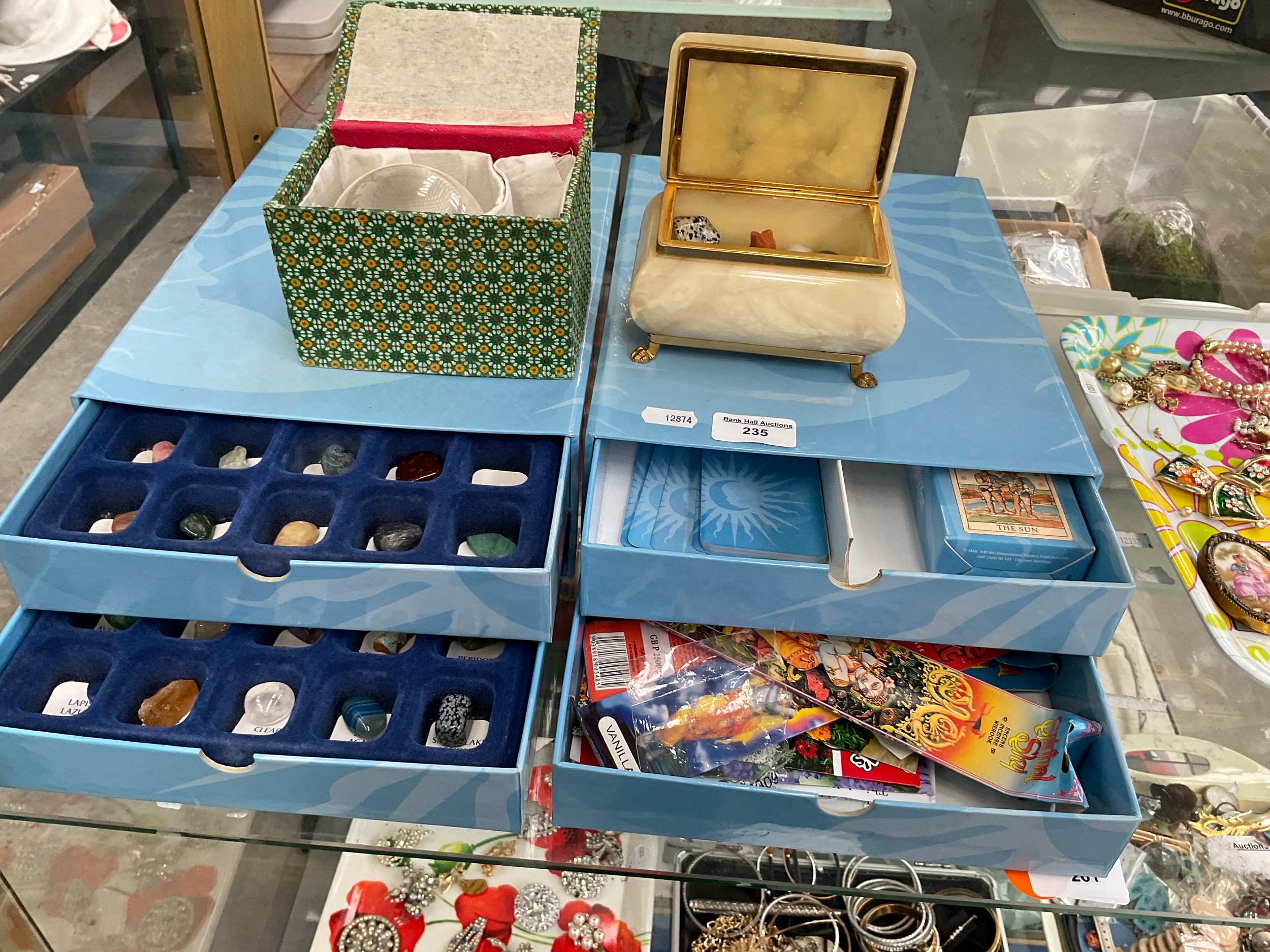 Lot 235