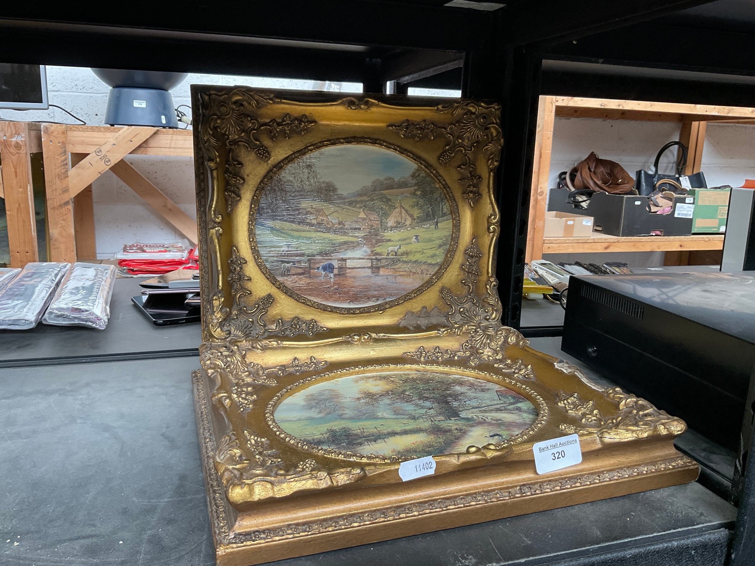 Lot 320