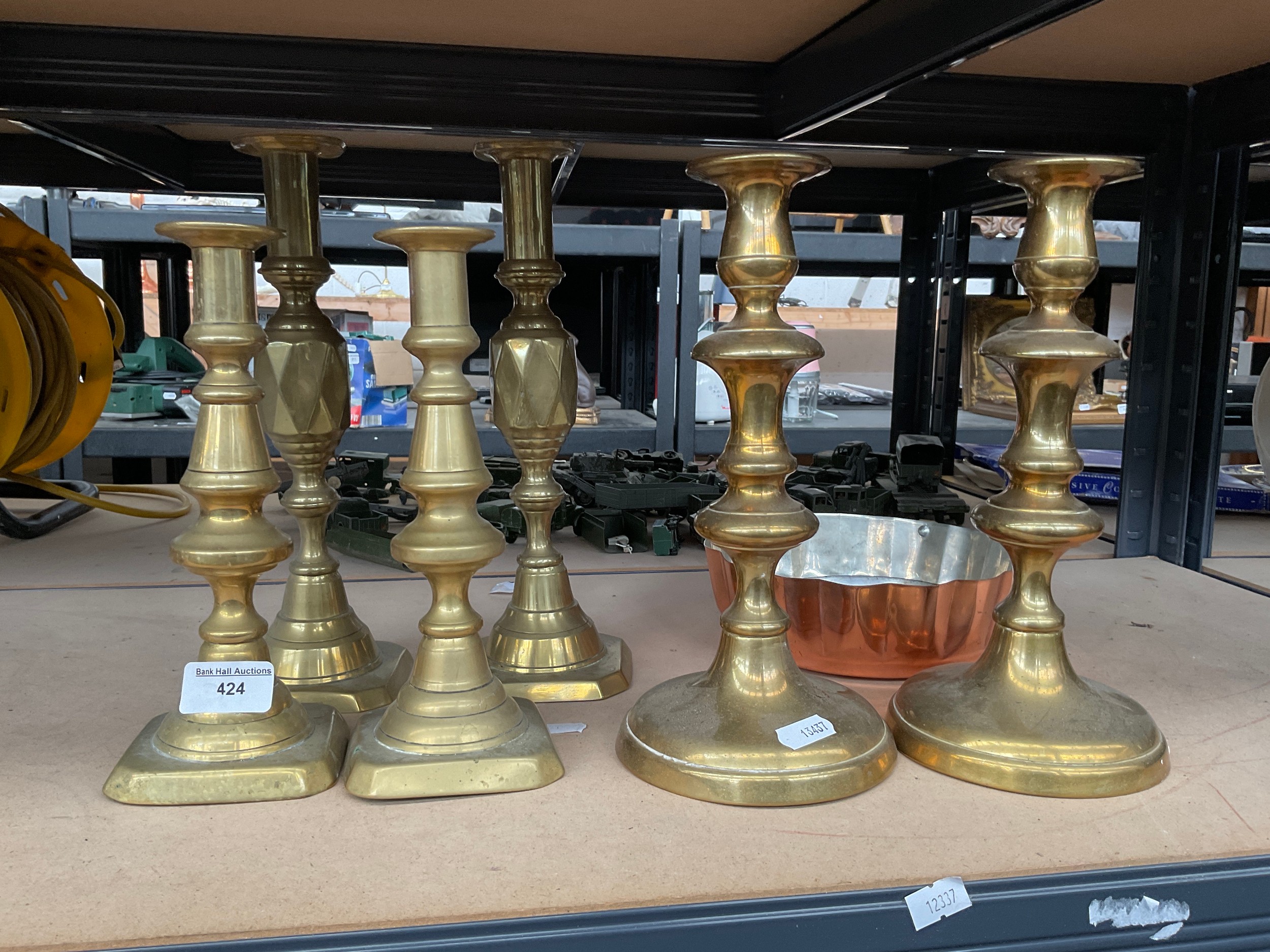 Lot 424