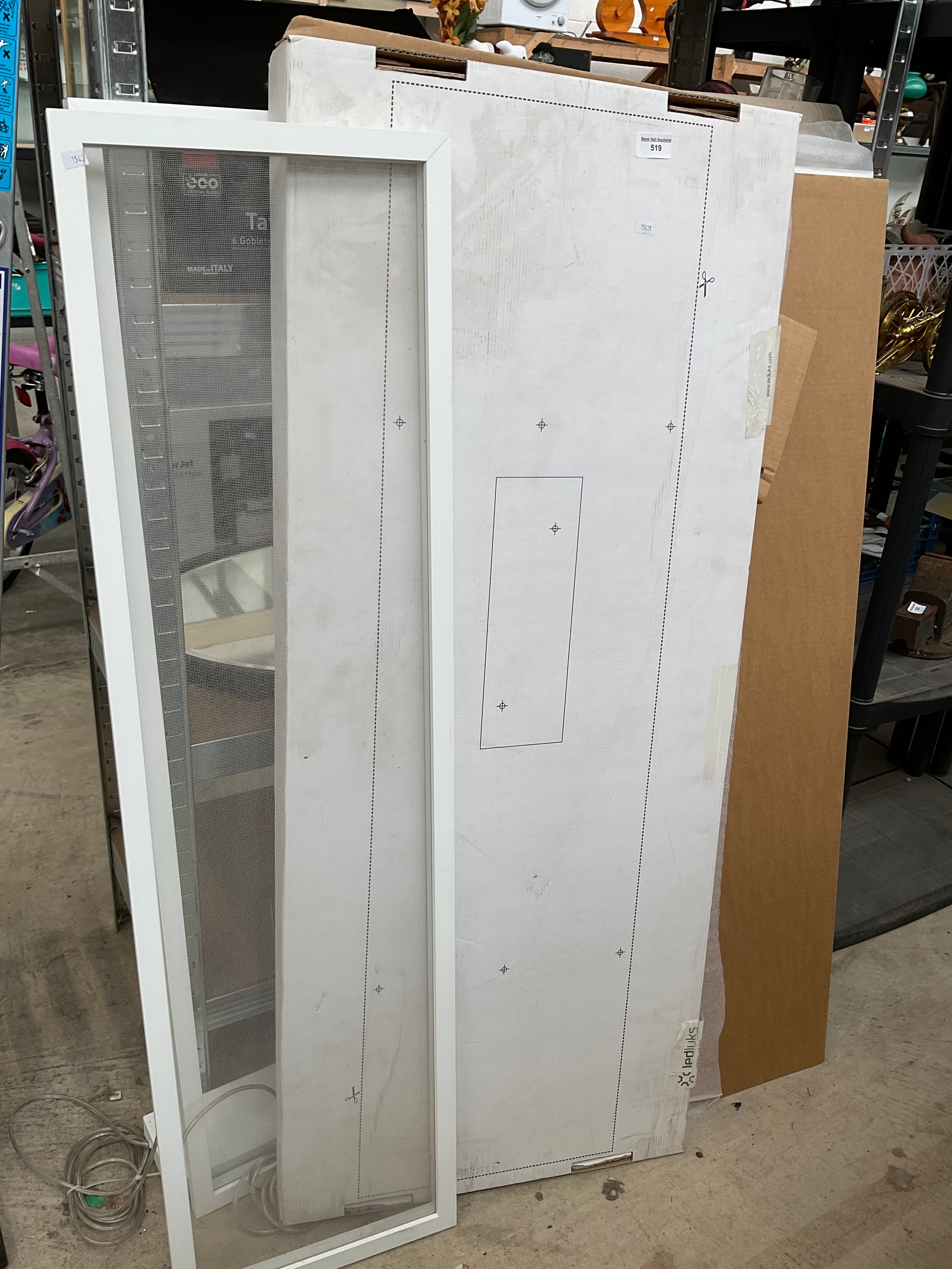 Lot 519