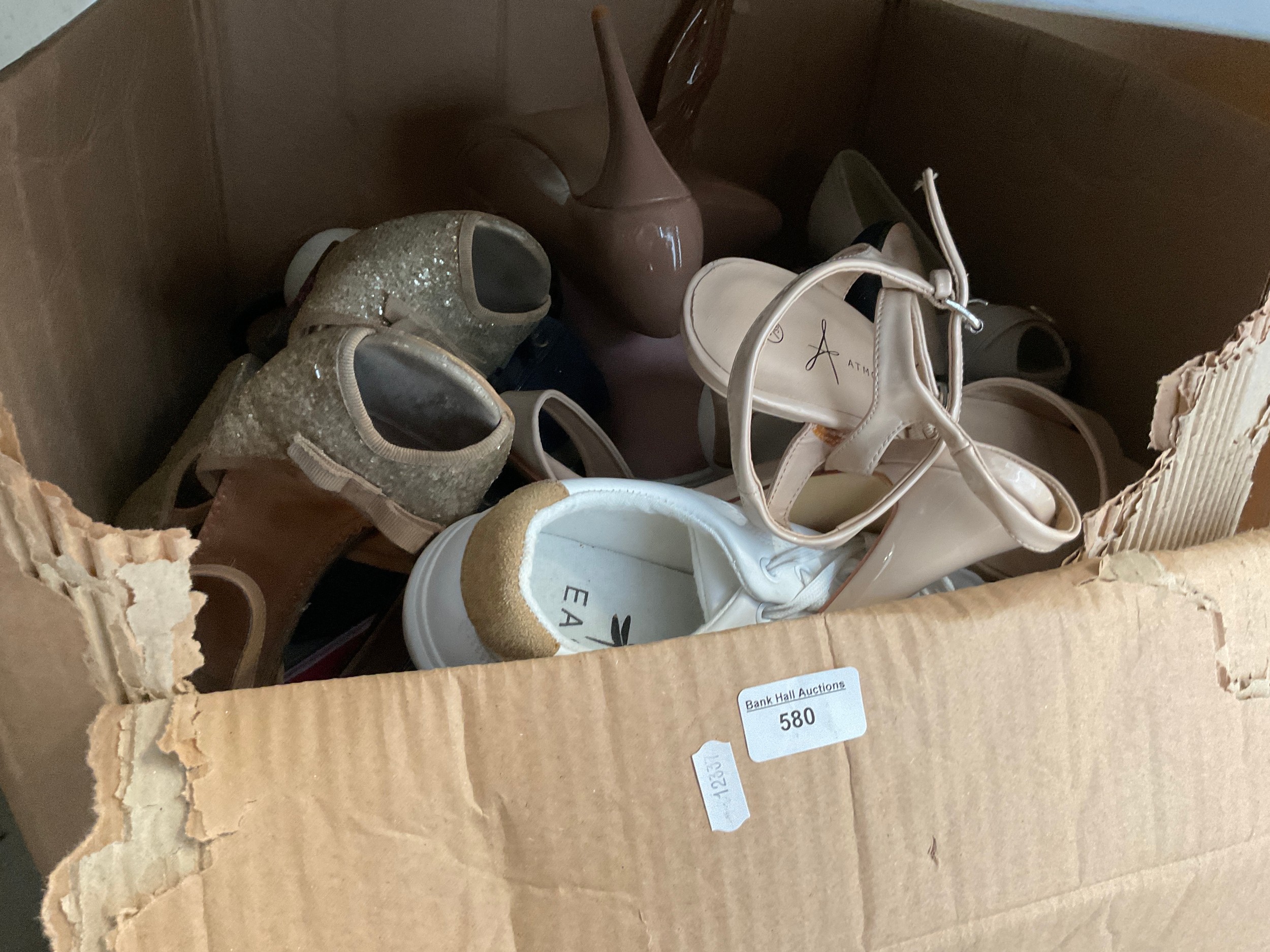 Lot 580