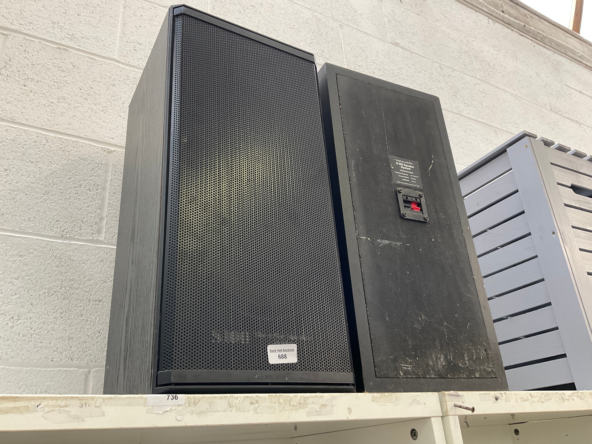 Pair of Realistic S-100 speakers
