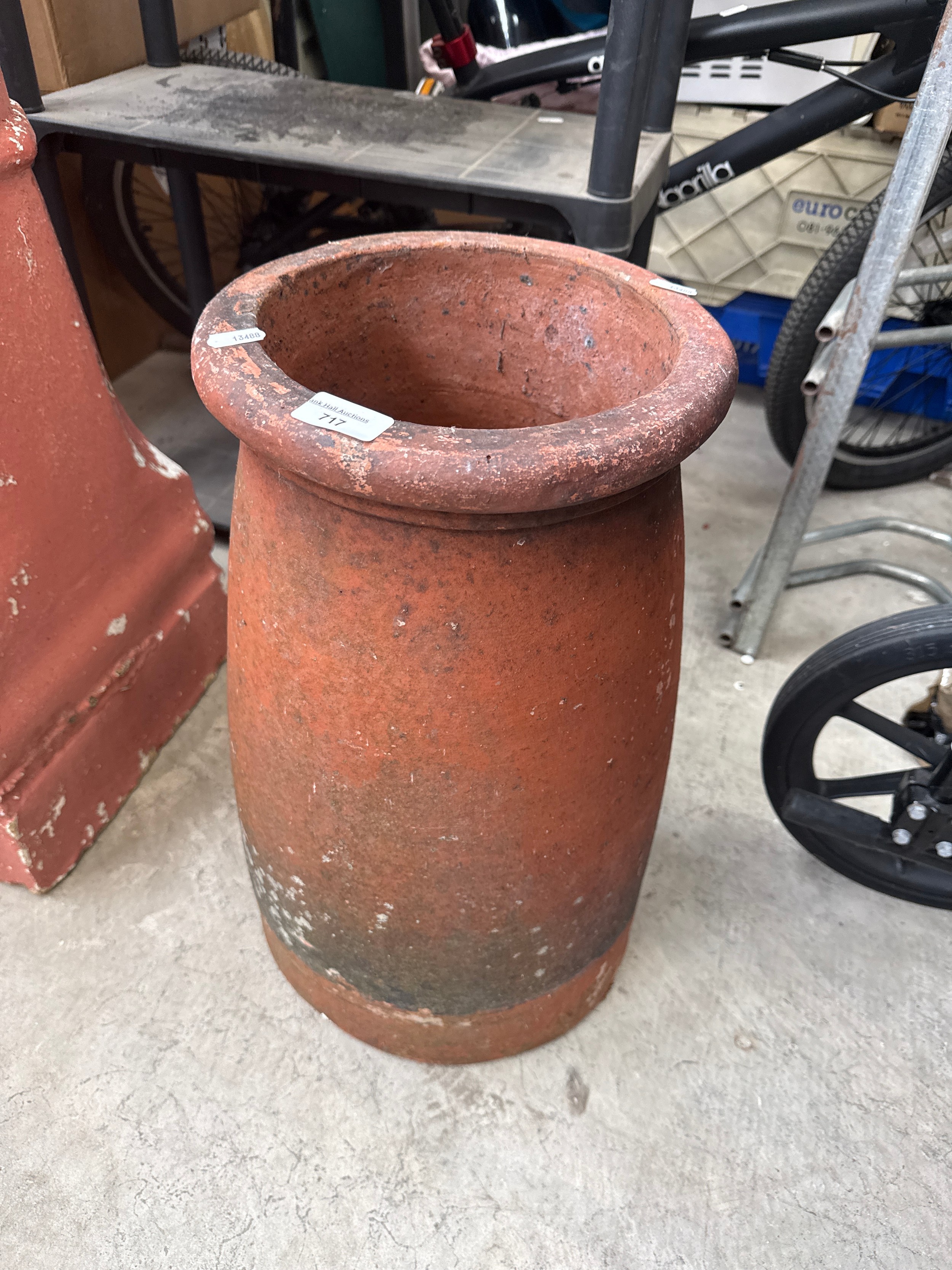Small chimney pot