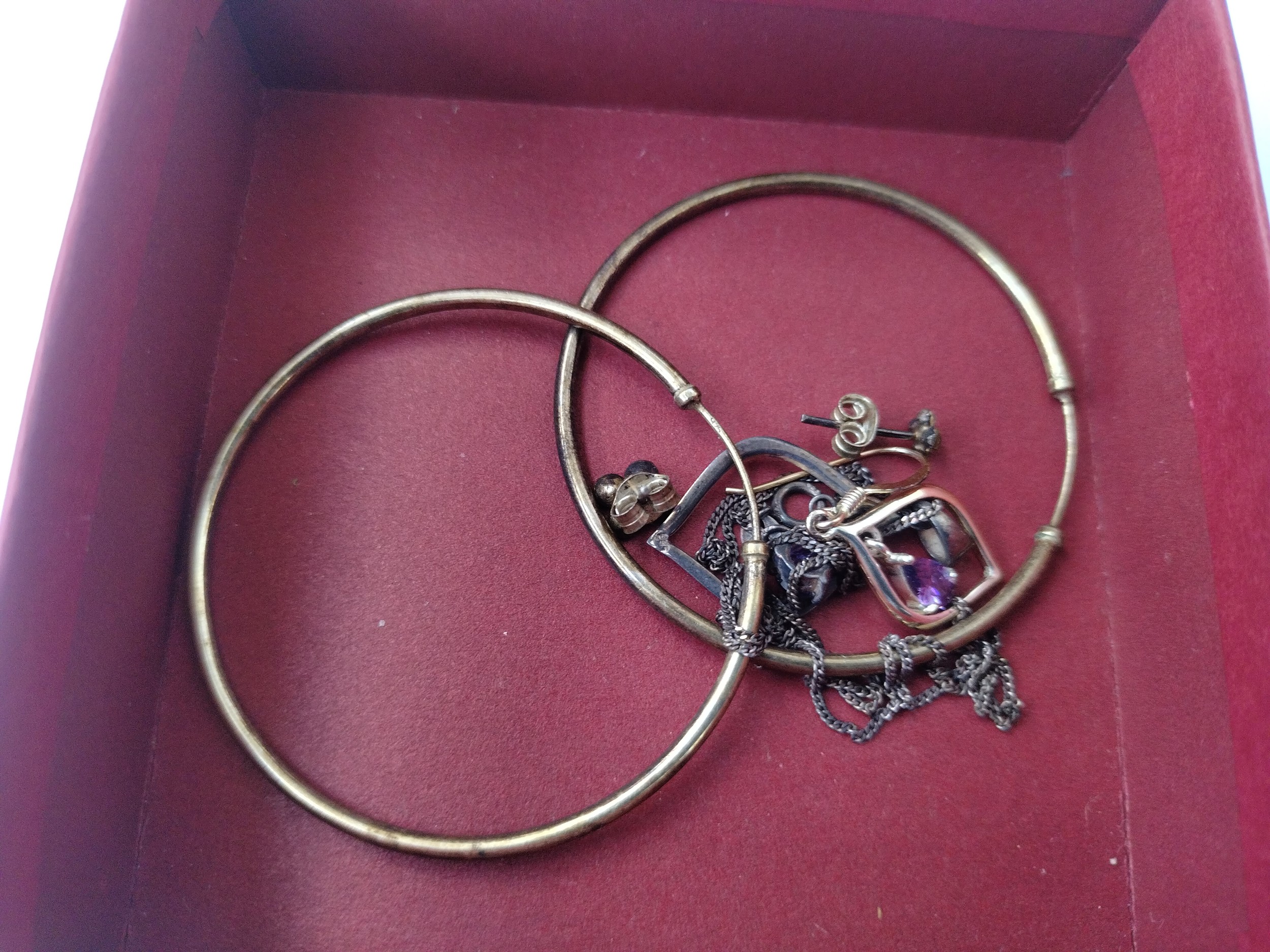 Collection of silver stamped jewellery, weight 10.1 grams