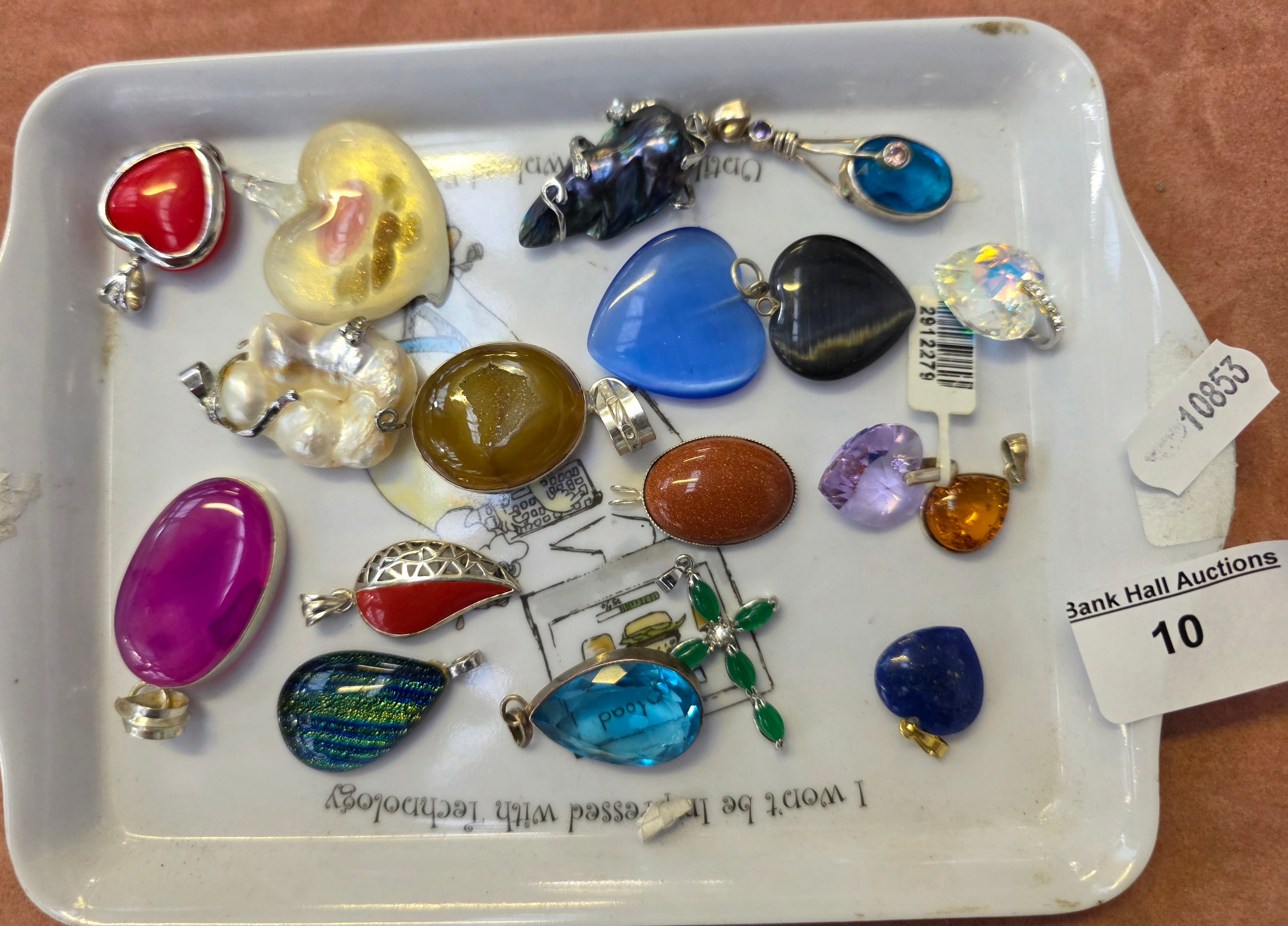 Selection of various pendants, mainly glass (Qty)
