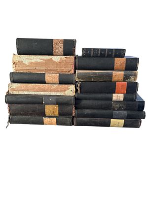 לוט שמונה עשר ספרי קודש בהוצאת חורב! ניו-יורק / ברלין, שנות העשרים. . לוט שמונה עשר ספרי קודש 