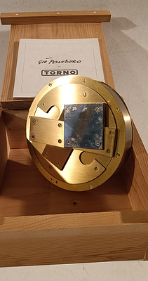 GI&Ograve; POMODORO - Bindella. POMODORO GI&Ograve;Pesaro (Pu) 1930Bindella1970scultura in ottone es. 83/15013 