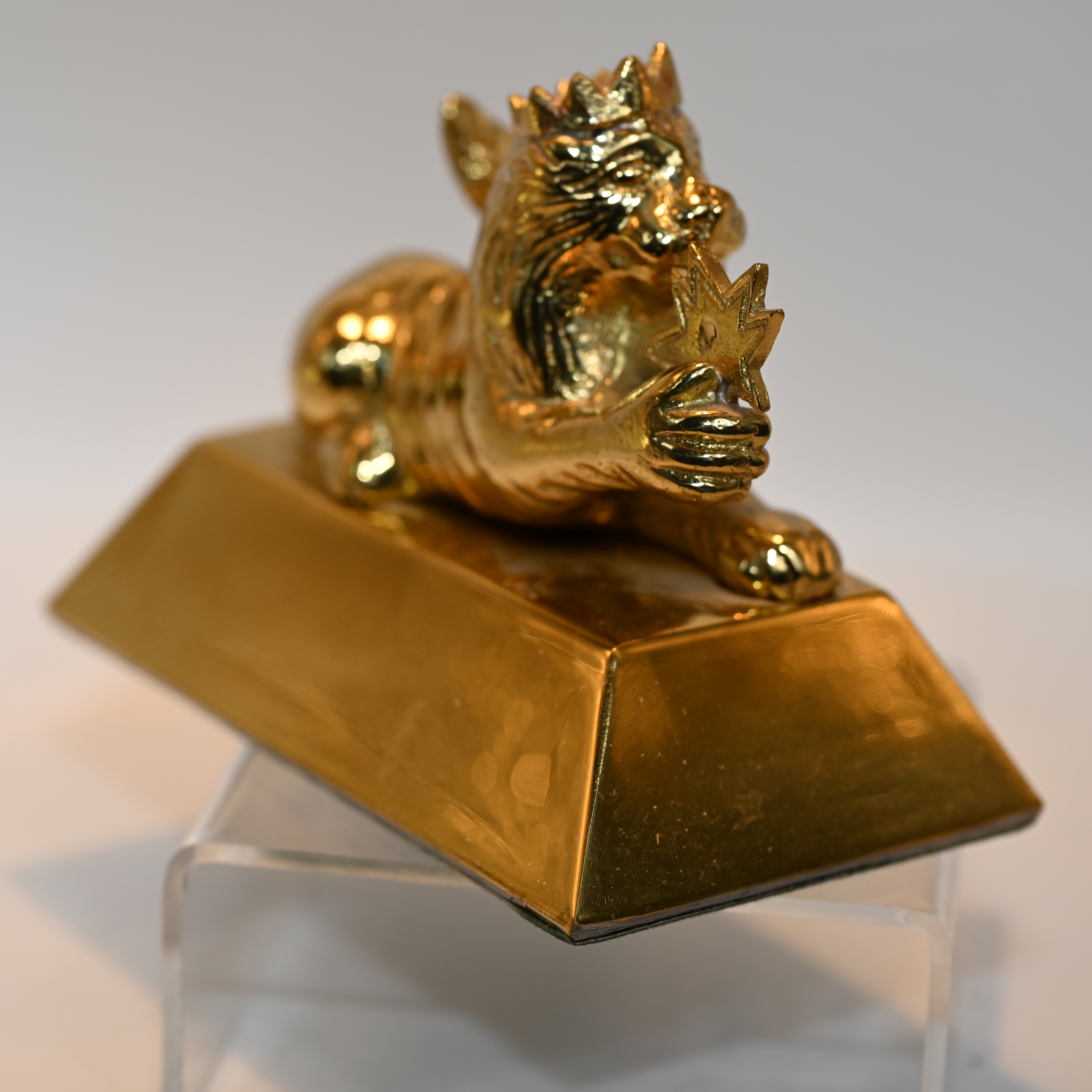 Charles Dickens Heritage Paperweight