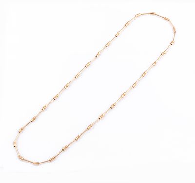 Trudel (Co.), Zurich, Swiss, est. 1967 - 2008Gold Sautoir, circa 1970Designed as a gold tubular 