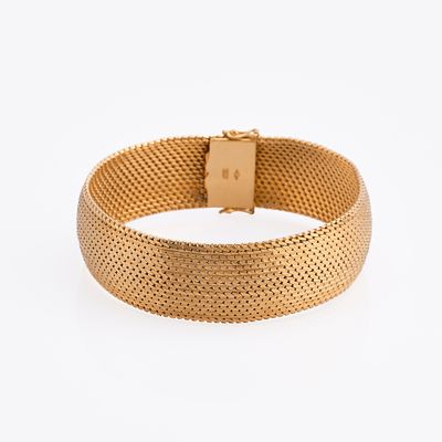 Ponti, Gennari et Compagnie, attributed toGold mesh bracelet, FranceDesigned as a semi-flexible 