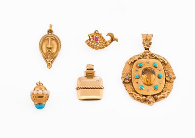 Group of five gold and gem-set jeweledComprising: - A pendant of geometrical design, set with a 