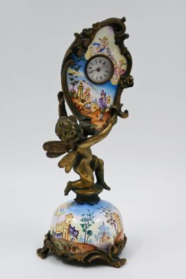Miniature clock, Viennese enamel. 
Miniature clock made of copper and enamel, Austria, late 