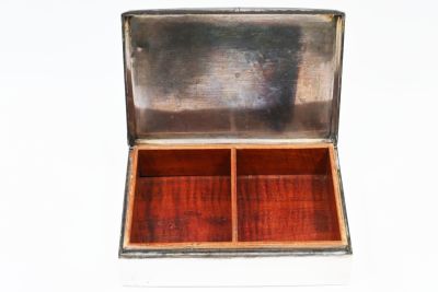 Silver cigar box, Hungary, early 20th century. 
Inside is covered with wood. Signed. Net 