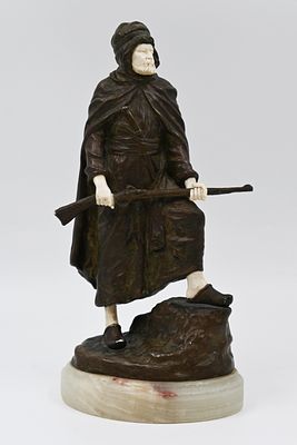 Richard Thuss (Austria, 1865-1945) for Argentor Vienna 
An antique and high-quality bronze 