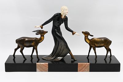 Splatter and Carving Statue, Austria 
Splatter and Carving Statue, Austria, Art Deco, circa 