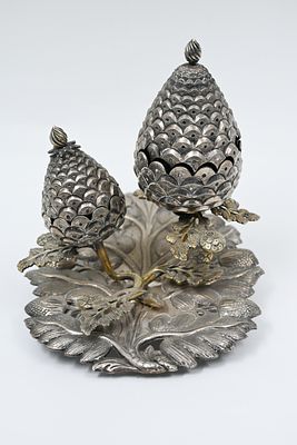 Silver Perfume Jar - Ottoman 
A perfume jar made of silver, Ottoman, signed, 19th century 