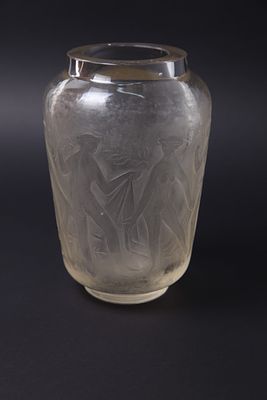 Glass vase made byLalique France, signed, decorated with figures, height: 19 cm, very good condition