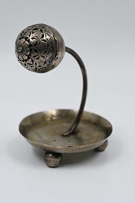 Silver spice tower in the shape of a flower - Germany 
Silver spice tower in the shape of a 