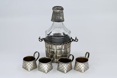 Russian Vodka Set in Silver and Crystal 
Russian Vodka Set in Silver and Crystal 84 Russia 