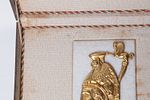 A box made of leather with a gold relief of a pharaonic figure on a marble base. The dimensions Image - 3