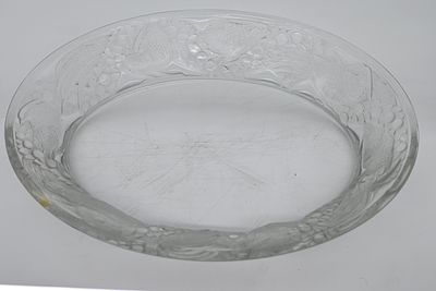 Crystal bowl "RENE LALIQUE" France circa 1940, model "MARGUERITE", large, heavy and special 