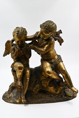 פסל ברונזה גדול מיידים איכותי בצבע זהב כספי, צרפת, מאה ה-19, מעוצב בזוג דמויות פוטים עם גפנים 