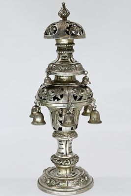 Large Silver Torah Scroll Pomegranate – Vienna, Late 19th Century. Weight: 690 grams. 
Silver 