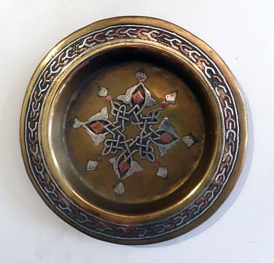 Damascus-worked saucer - "Bezalel" 
A brass saucer in Damascus-worked, made by "Bezalel". 