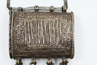 Yemeni amulet jewelry 
Amulet jewelry. Yemen, first half of the 20th century. 
Silver, 