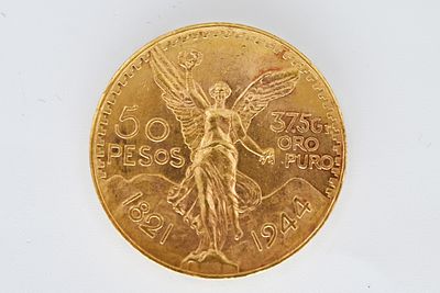 Gold coin with a value of 50 pesos, Mexico City - Mexico City 1944. 
Weight 41.678 grams 