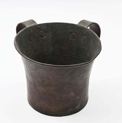 Pot – Eastern Europe, 19th century 
A copper pot with a pair of riveted handles. Eastern Europe 
