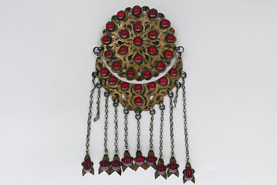 Turkmen silver jewelry Turkmen silver brooch, Turkmenistan 1900, brooch with engraving and 