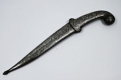 An old and luxurious Indian knife, Damascus steel. 
An old Indian card knife, late 19th century 
