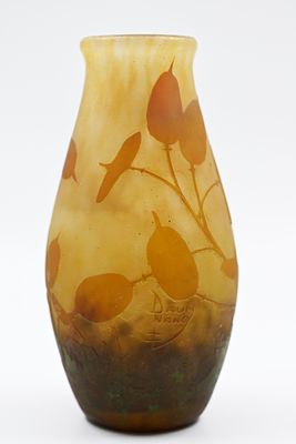 Glass jug, Daum Nancy. MARKED. 
Glass jug made by Daum Nancy, signed. Early 20th century. 