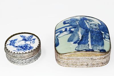 Two unique Chinese porcelain shard boxes (known in English as Chinese Porcelain Shard Boxes) 