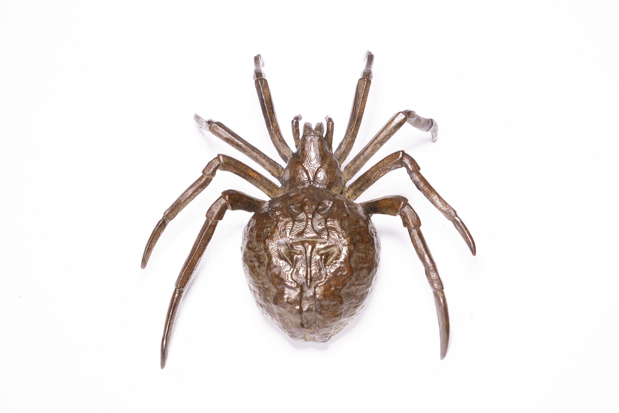 A LARGE JAPANESE BRONZE OKIMONO OF A SPIDER.