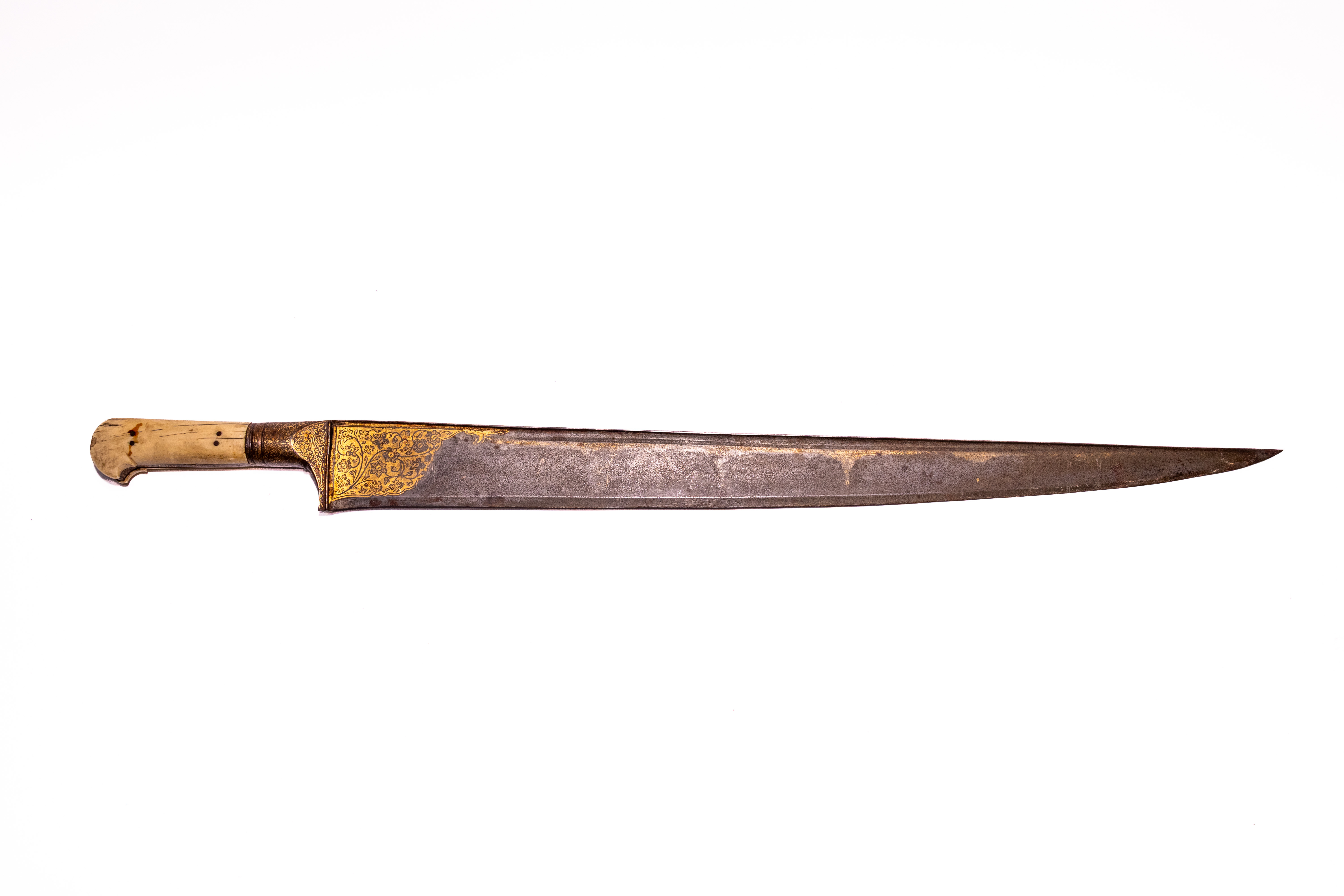 AN AFGHAN KHYBER SALAWAR SWORD WITH GOLD KOFTGARI, 19TH CENTURY.