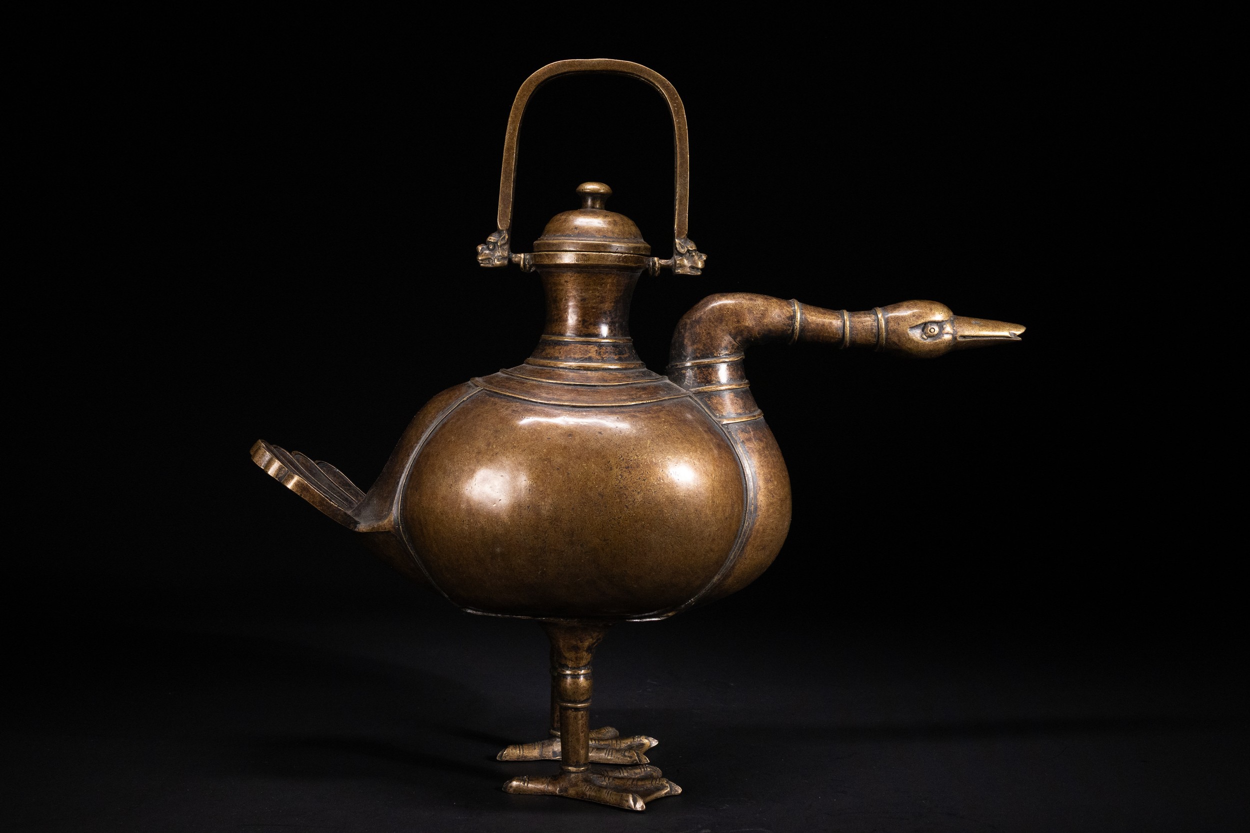 A CHINESE BRONZE "SWAN" EWER FOR THE ISLAMIC MARKET, QING DYNASTY.