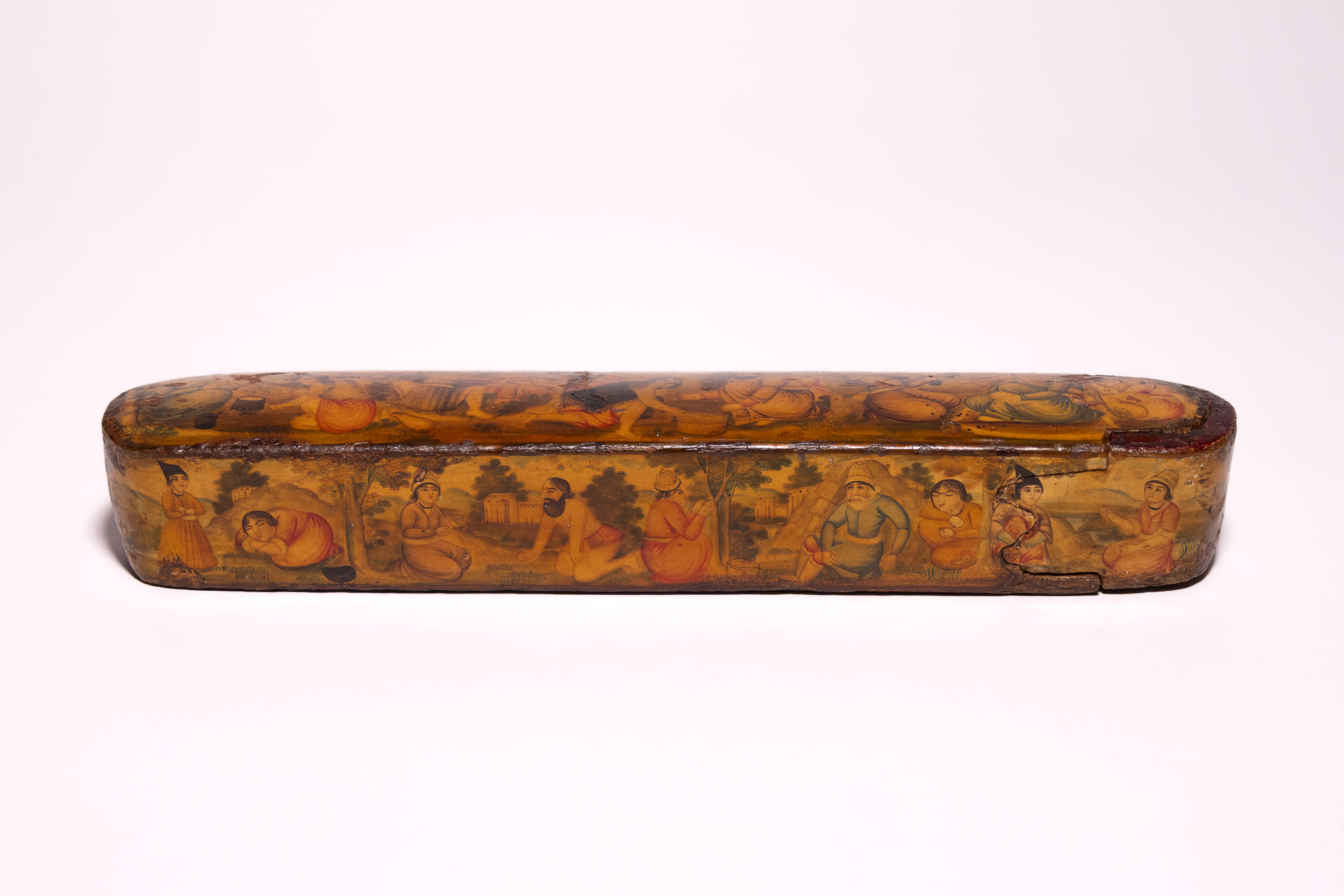 A PERSIAN QAJAR LACQUERED PAPIER-MÂCHÉ PEN BOX QALAMDAN, 19TH CENTURY.