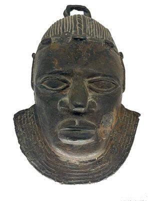 מסיכה אפריקאית שיבטית, ברונזה, 20x13 ס״מ