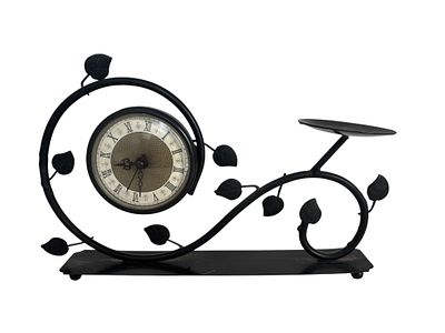 שעון שולחני, מתכת ופלסטיק, 16x24 ס״מ, הזגוגית שרוטה מבפנים, לא נבדקה תקינות