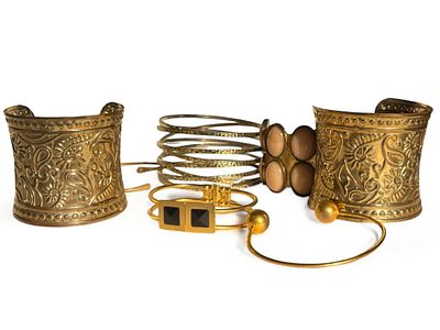 לוט 7 צמידים