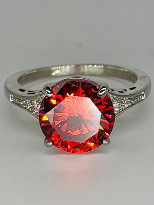 טבעת כסף 925 משובצת, מידה 6.5, חתומה