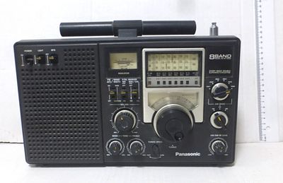 Set of radio FM-SW-AM. model Panasonic-RF2200, in working order