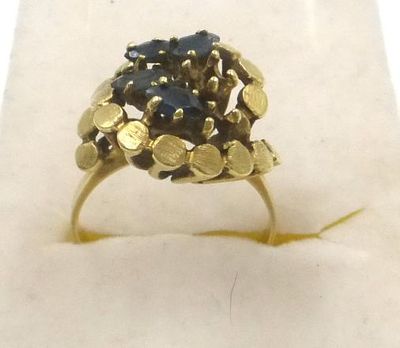 14K gold ring set with 4 of 6 sapphires. marquise cut, size 15 (US 7.5), 4.5 gm