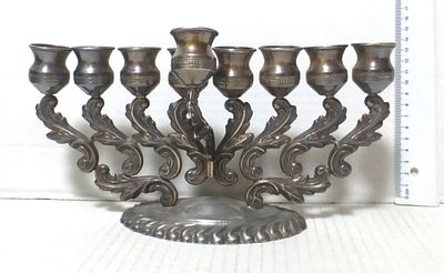 חנוכיה זקופה,כסף 925. דוגמה פרחונית, 344 גרם