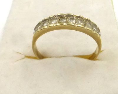 טבעת זהב 14K עם שיבוץ זירקונים. 2.8 גרם מידה 59 (US 9.5)