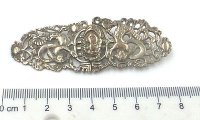 זוג מתפסים לטלית, כסף. 17 גרם